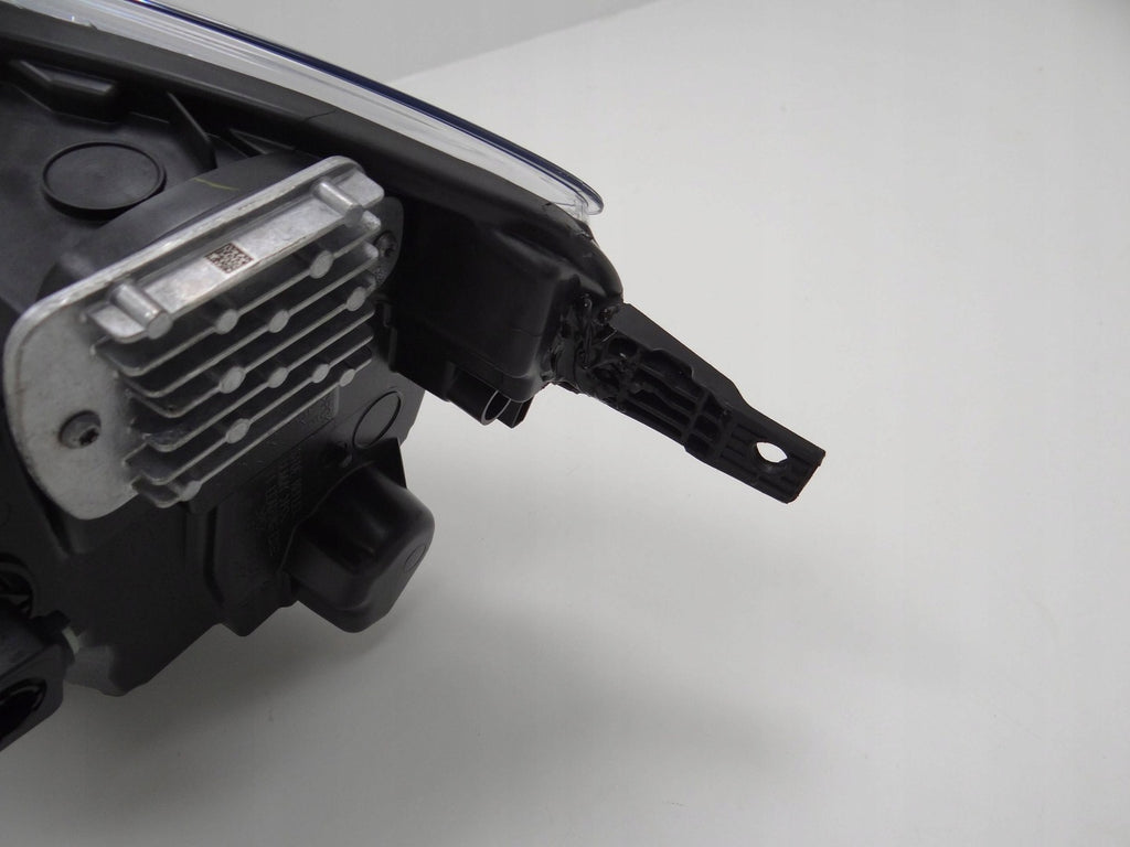 Frontscheinwerfer Ford Kuga I LV4B13E017AS 90187837 LED Links Headlight SCH8978380884mo