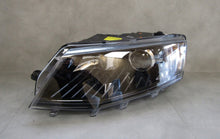 Laden Sie das Bild in den Galerie-Viewer, Frontscheinwerfer Skoda Octavia III 130702425800 Xenon Links Headlight SCH9323525129pc