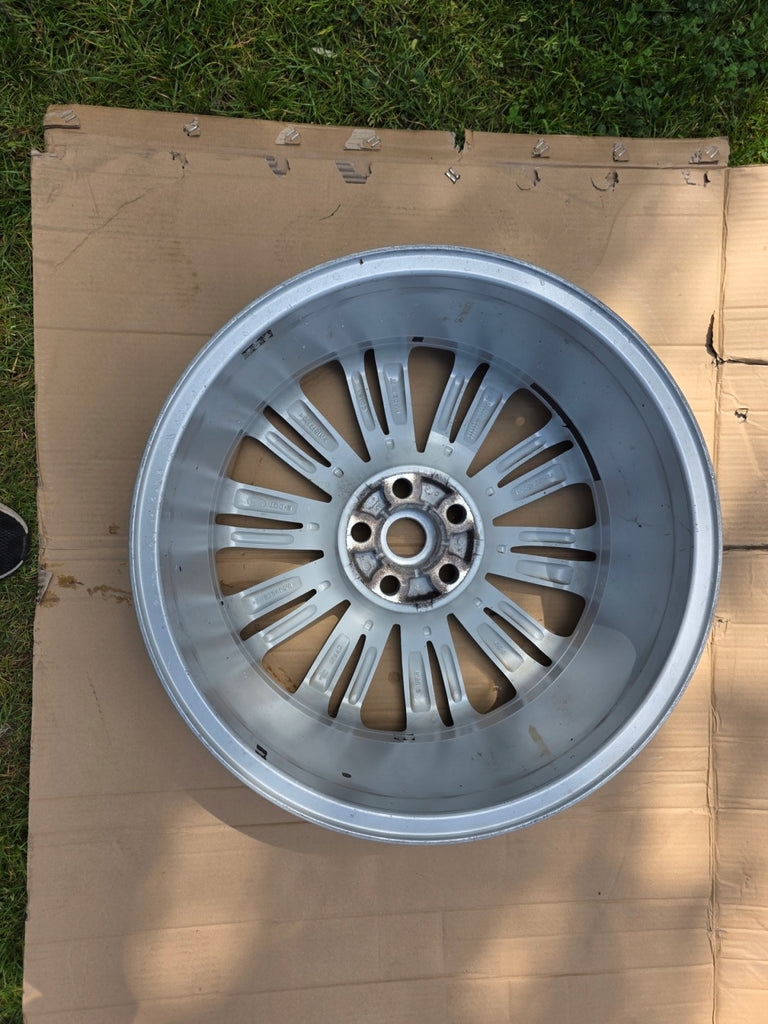 1x Alufelge 20 Zoll 8.5" 5x120 47ET Glanz Silber HY32-1007-RA Land Rover I FEL2811689074ha