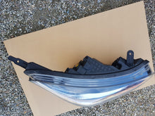Laden Sie das Bild in den Galerie-Viewer, Frontscheinwerfer Hyundai I20 92102-4P500 LED Rechts Scheinwerfer Headlight SCH6018376632um