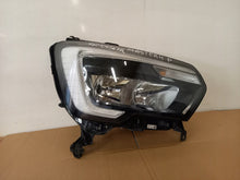 Load image into Gallery viewer, Frontscheinwerfer Renault Master 260105567R Rechts Scheinwerfer Headlight