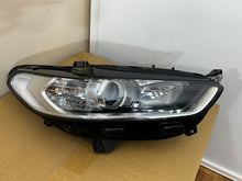 Load image into Gallery viewer, Frontscheinwerfer Ford Mondeo S73-13W029-EC Ein Stück (Rechts oder Links) SCH6750236969ex