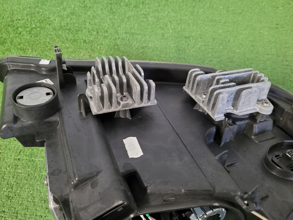 Frontscheinwerfer BMW X1 E84 7290239 Xenon Links Scheinwerfer Headlight SCH3320119127jn