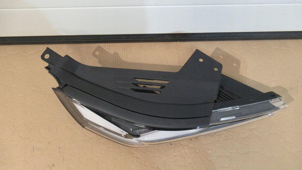 Frontscheinwerfer Hyundai Santa Fe IV Rechts Scheinwerfer Headlight SCH6683106901hj