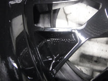 Laden Sie das Bild in den Galerie-Viewer, 1x Alufelge 17 Zoll 4x100 403002478R Dacia I 1 Z Clio Rim Wheel FEL2830836905mk
