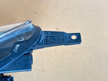Load image into Gallery viewer, Frontscheinwerfer Ford Kuga LV4B-13W029-AG Rechts Scheinwerfer Headlight SCH3786996056tw