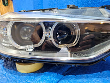 Load image into Gallery viewer, Frontscheinwerfer BMW 3 F30 F31 7338702 Xenon Rechts Scheinwerfer Headlight SCH7537116079hn