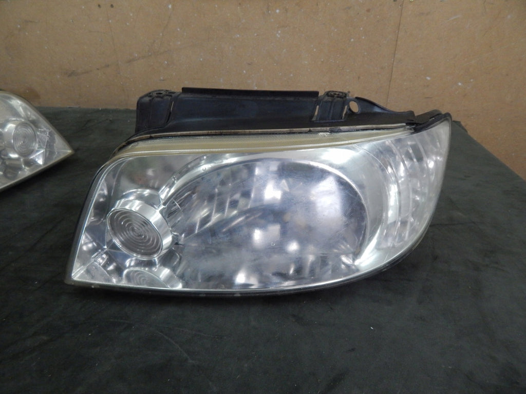 Frontscheinwerfer Hyundai Matrix Ein Satz Scheinwerfer Headlight SCH7518685313bv