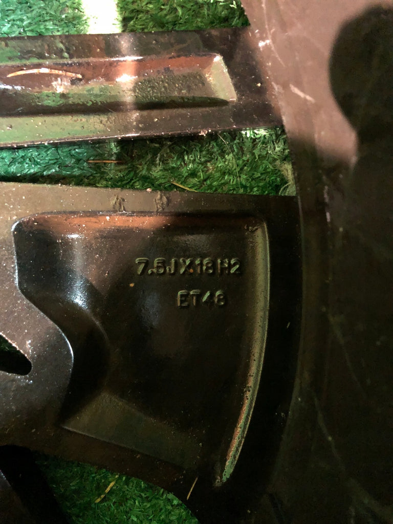 1x Alufelge 18 Zoll 7.5" 5x112 48ET Glanz Schwarz 5E3601025AD Mg Octavia 5e3 Iv