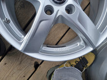 Laden Sie das Bild in den Galerie-Viewer, 4x Alufelge 16 Zoll 6.5" 5x112 46ET Glanz KBA51975 VW Golf Rim Wheel FEL9944229779kg