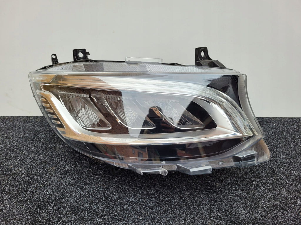 Frontscheinwerfer Mercedes-Benz Sprinter 9109069100 90139119 LED Rechts SCH6443479032dg