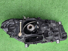 Laden Sie das Bild in den Galerie-Viewer, Frontscheinwerfer BMW 5 F11 F10 1ZT011087-41 Links Scheinwerfer Headlight SCH1269883537on