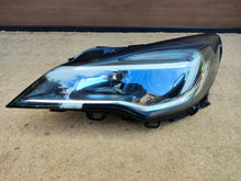 Laden Sie das Bild in den Galerie-Viewer, Frontscheinwerfer Opel Astra 39111143 Links Scheinwerfer Headlight SCH4696343191ch