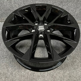 4x Alufelge 18 Zoll 7.5