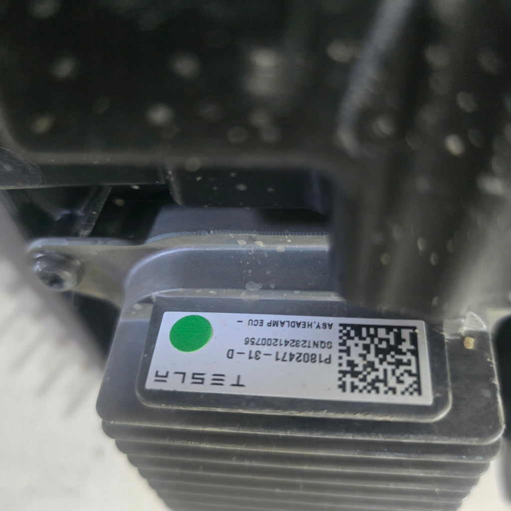 Frontscheinwerfer Tesla Model 3 1760888-00-E1760888-00-E LED Rechts oder Links