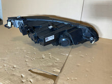 Load image into Gallery viewer, Frontscheinwerfer VW Golf VIII 5H1941005C LED Links Scheinwerfer Headlight SCH6116363399wf