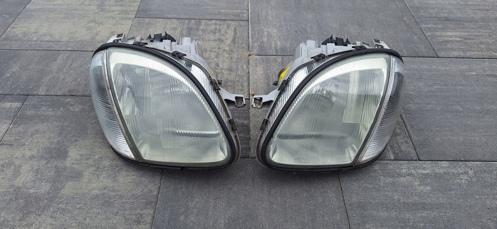 Frontscheinwerfer Mercedes-Benz Slk R170 0301097202 1708200261 Rechts Headlight SCH4587374197em