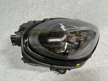 Load image into Gallery viewer, Frontscheinwerfer Porsche Macan 95b 95B941016F LED Rechts Scheinwerfer Headlight SCH6665759849ct
