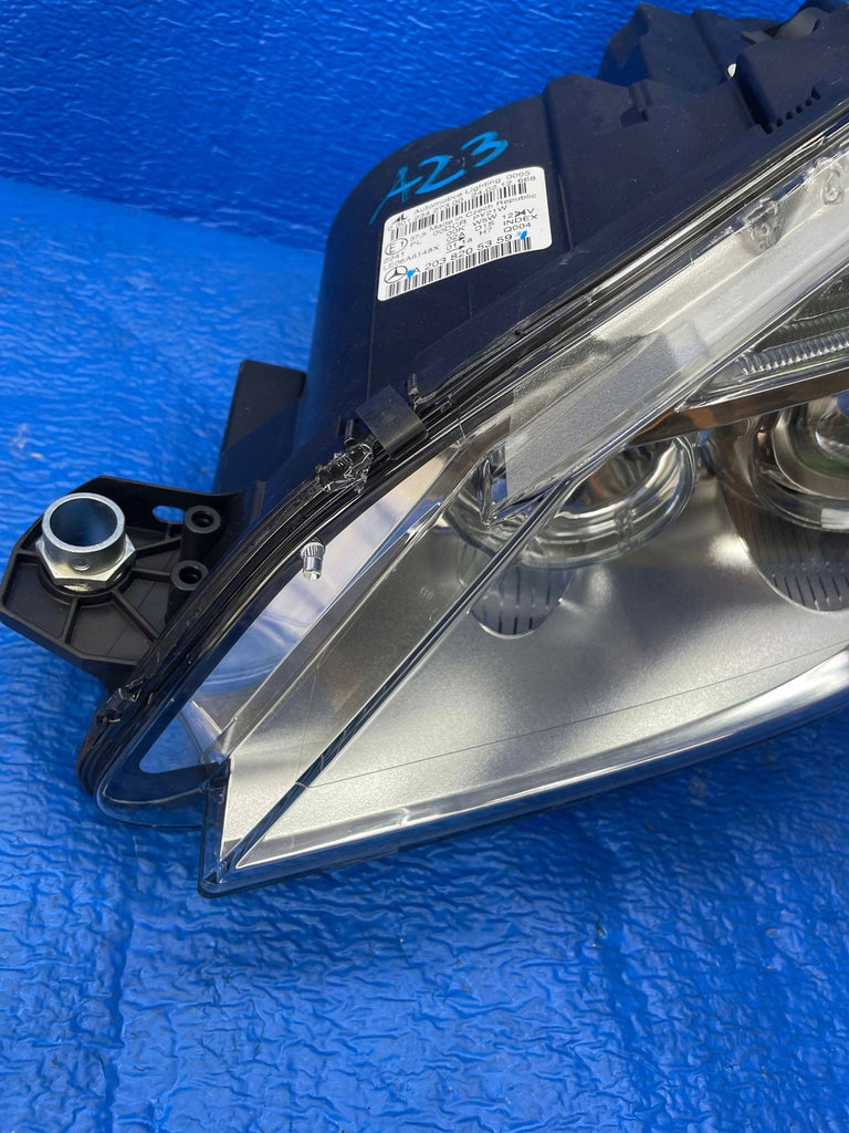 Frontscheinwerfer Mercedes-Benz W203 A2038205359 Links Scheinwerfer Headlight SCH3084412018as