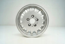 Load image into Gallery viewer, 1x Alufelge 15 Zoll 7.0" 5x120 47ET 1180447-12 BMW 1 Rim Wheel FEL7387250397kz