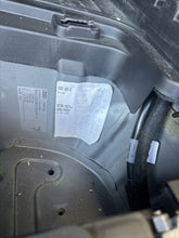 Laden Sie das Bild in den Galerie-Viewer, Motor Audi AUK 3.2 FSI 255PS 188kW 170TKm Benzin Engine Komplett MOT8610406935ct