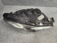 Load image into Gallery viewer, Frontscheinwerfer BMW 5 F11 F10 7378514-03 Xenon Rechts Scheinwerfer Headlight SCH4331281598ck