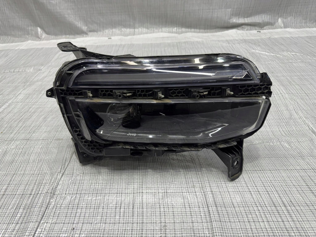 Frontscheinwerfer Jeep I 52218717 Rechts Scheinwerfer Headlight SCH4499332952in