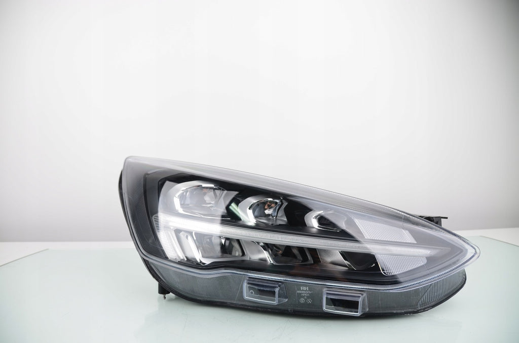Frontscheinwerfer Ford Focus MX7B-13E014-ED LED Rechts Scheinwerfer Headlight SCH2009009869ne