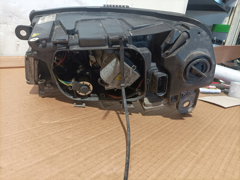 Frontscheinwerfer Audi A6 C6 4F0941030 1ZS009701-12 Xenon Rechts Headlight SCH6823119361bq