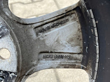 Load image into Gallery viewer, 1x Alufelge 17 Zoll 6856076 BMW 5 F11 F06 F10 F12 F13 Rim Wheel FEL7531975064bk