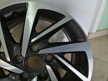 Laden Sie das Bild in den Galerie-Viewer, 1x Alufelge 16 Zoll 6.5" 5x112 46ET Glanz Schwarz 5G0601025DS VW Golf Rim Wheel FEL1903828577dm