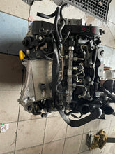 Laden Sie das Bild in den Galerie-Viewer, Motor Audi Seat Skoda VW DFG 2.0 TDI Diesel Engine Unkomplett