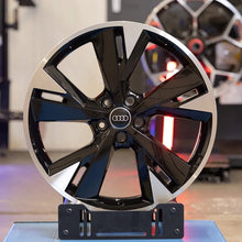 Laden Sie das Bild in den Galerie-Viewer, 4x Alufelge 20 Zoll 8.0" 5x112 45ET Glanz Schwarz 89A601025E Audi E-Tron FEL5186636873wp