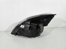 Laden Sie das Bild in den Galerie-Viewer, Frontscheinwerfer Opel Zafira B 103419012565 Rechts Scheinwerfer Headlight SCH9009279876ud