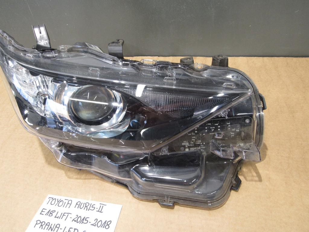 Frontscheinwerfer Toyota Auris 81110-02K30 Rechts Scheinwerfer Headlight SCH2709775794xs