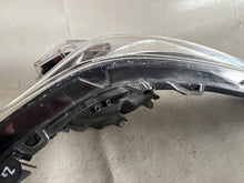 Load image into Gallery viewer, Frontscheinwerfer Toyota Prius 81145-47701 Rechts Scheinwerfer Headlight SCH4367434082xc