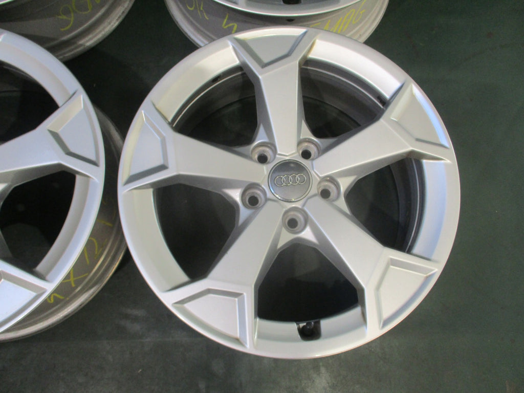 4x Alufelge 17 Zoll 6.5" 5x112 38ET Glanz Silber 83A601025AL Audi Rim Wheel FEL8958983621ui