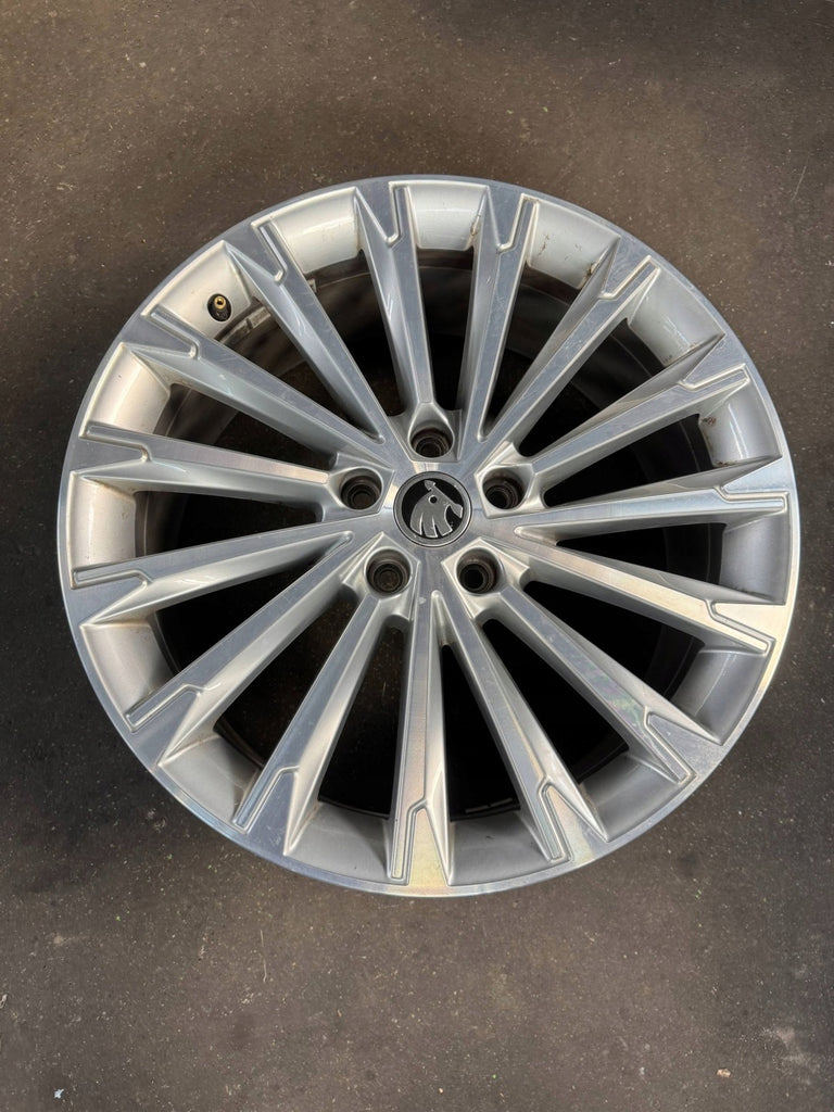 1x Alufelge 19 Zoll 5E3601025 Skoda Octavia Iv Rim Wheel FEL7184147135fk