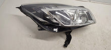 Laden Sie das Bild in den Galerie-Viewer, Frontscheinwerfer Opel Insignia 22950976RH 1ZT00963106 Xenon Rechts Headlight