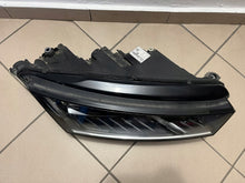 Laden Sie das Bild in den Galerie-Viewer, Frontscheinwerfer Skoda Octavia IV 5E4941016A LED Rechts Scheinwerfer Headlight SCH7243808991em