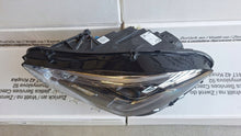 Laden Sie das Bild in den Galerie-Viewer, Frontscheinwerfer Mercedes-Benz Cla X118 C118 A1189063100 LED Links Headlight SCH5139029216ln