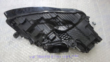 Laden Sie das Bild in den Galerie-Viewer, Frontscheinwerfer VW Touareg 761941081A LED Links Scheinwerfer Headlight