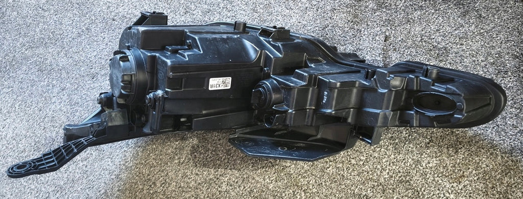 Frontscheinwerfer Hyundai Elantra Rechts Scheinwerfer Headlight SCH5771582333hy