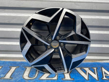 Load image into Gallery viewer, 1x Alufelge 19 Zoll 7.5" 5x112 50ET Glanz 10A601025H VW Rim Wheel FEL5738625860ub