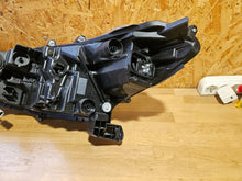 Laden Sie das Bild in den Galerie-Viewer, Frontscheinwerfer Toyota Corolla Full LED Rechts Scheinwerfer Headlight SCH8652630963hj