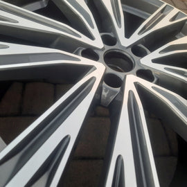 1x Alufelge 20 Zoll 8.5