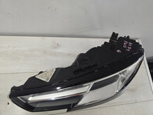 Load image into Gallery viewer, Frontscheinwerfer Audi A4 B9 8W0941043 Xenon Ein Stück (Rechts oder Links)