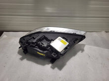 Laden Sie das Bild in den Galerie-Viewer, Frontscheinwerfer Volvo S80 II 30796134 Rechts Scheinwerfer Headlight SCH7542207379rt
