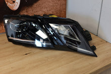 Laden Sie das Bild in den Galerie-Viewer, Frontscheinwerfer Skoda Octavia III 5E1941016D LED Rechts Scheinwerfer Headlight SCH9712160116ab