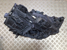 Laden Sie das Bild in den Galerie-Viewer, Frontscheinwerfer Audi A3 8V0941033 LED Ein Stück (Rechts oder Links) Headlight